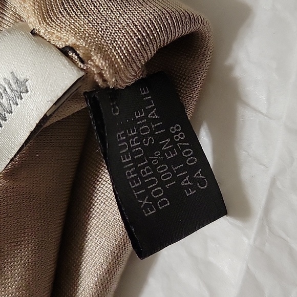 Neiman Marcus Burgundy Gloves - Picture 11 of 12